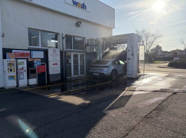 portique lavage Quincieux